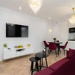 Exclusive Crystal Appartement